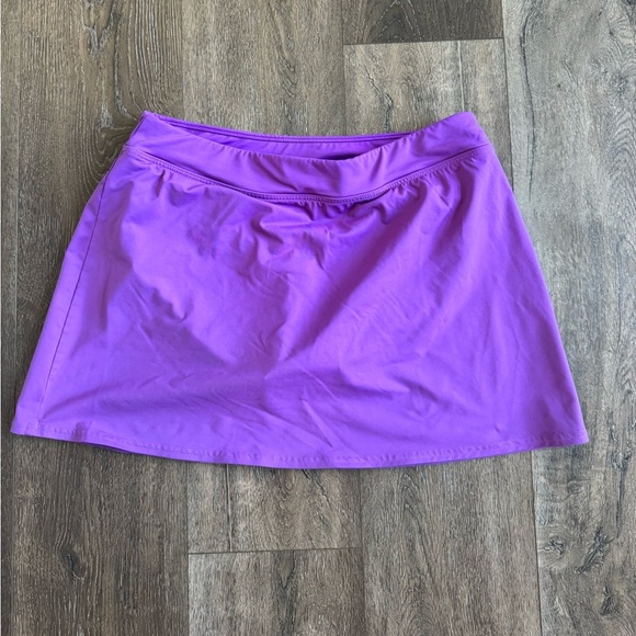 Land’s End Swim Suit Skirt.  Women’s size 10. Purple.  BOTTOMS ONLY! - Picture 1 of 5